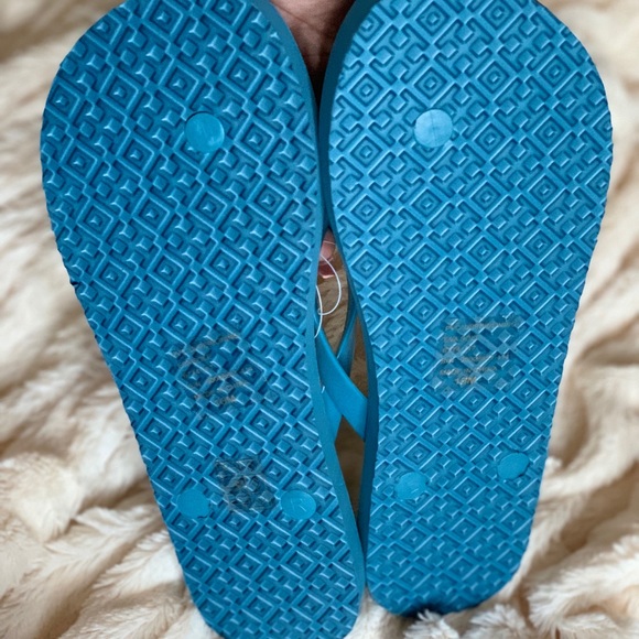 🔥NEW🔥TORY BURCH FLIP FLOPS - Picture 4 of 4